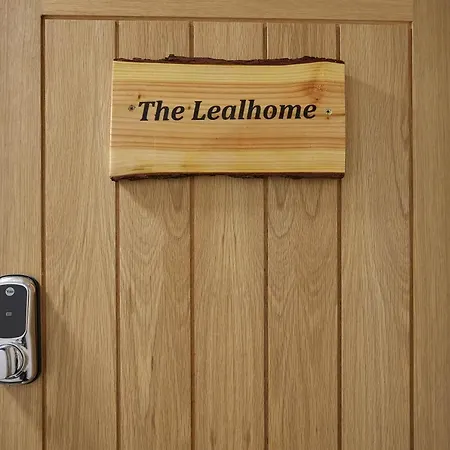 Host & - The Lealholm At Brunswick